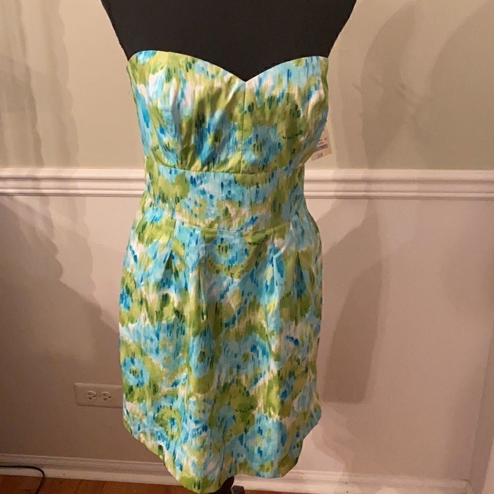 A Walter by Walter strapless dress size Medium
